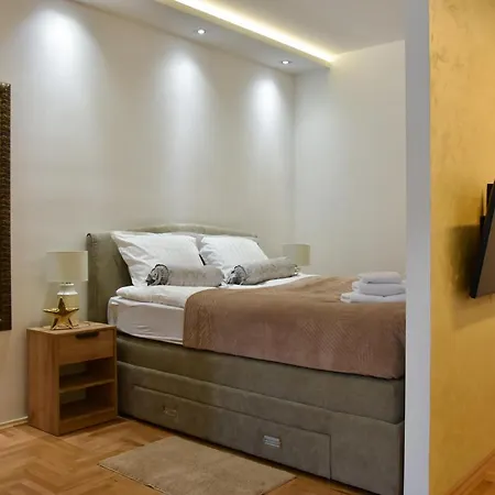 Апартаменты Duga 2 *